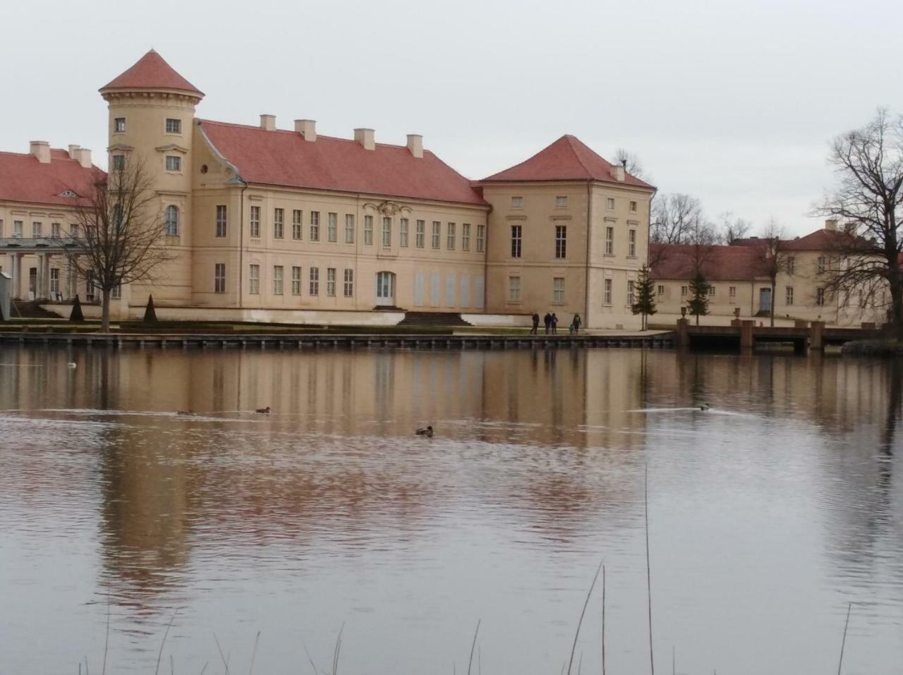 Marstall Im Schlosspark راينزبرج المظهر الخارجي الصورة